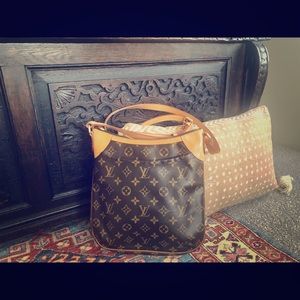Louis Vuitton Odeon PM